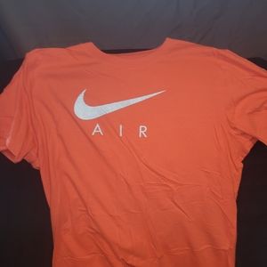 Nike men's t-shirt large